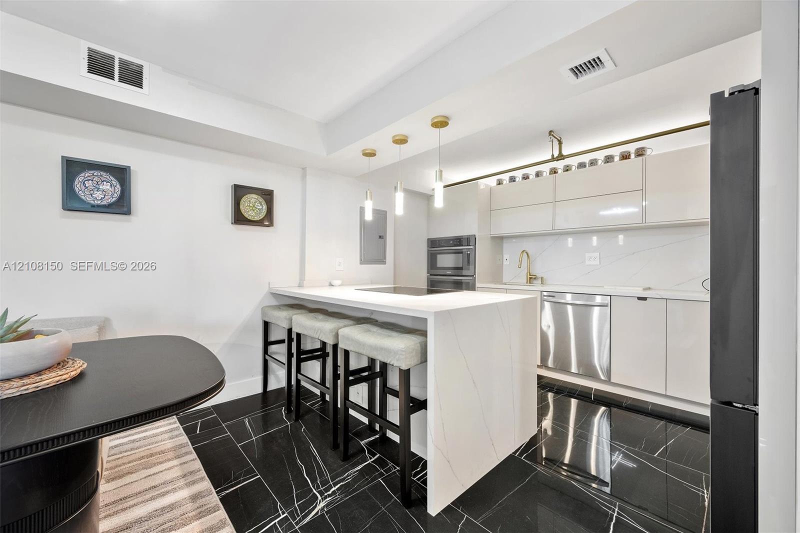 1000 Quayside Ter # 709, Miami FL 33138 photo 4