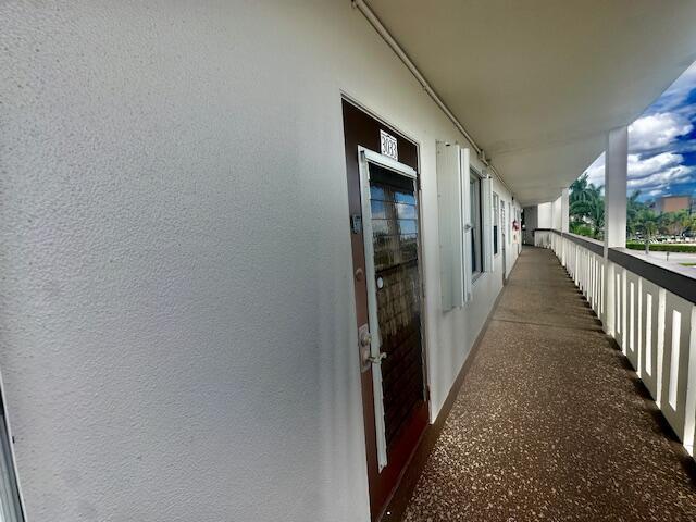 3033 Hythe B, Boca Raton FL 33434 photo 2