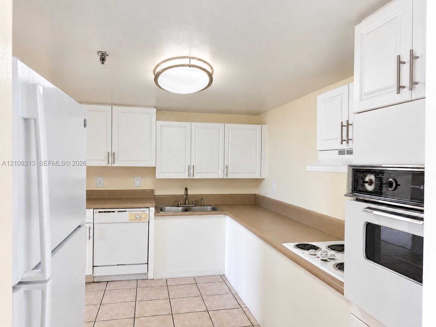 915 NW 1st Ave # H2407, Miami FL 33136 photo 5