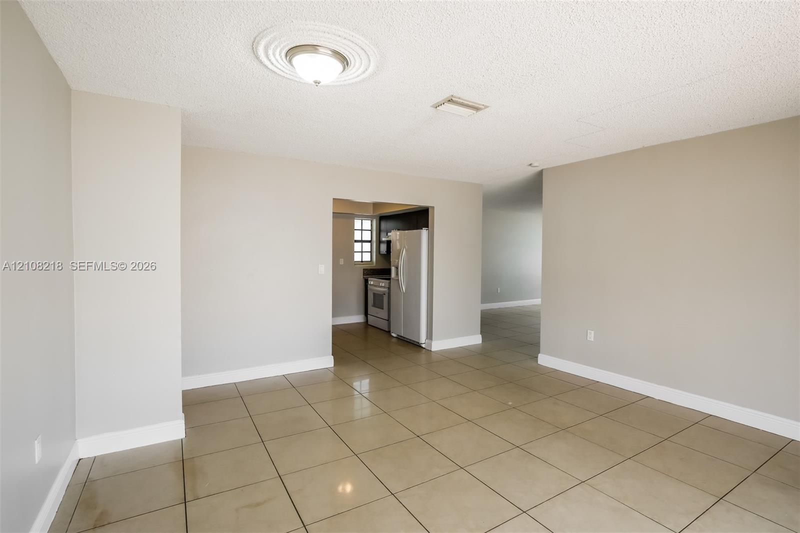 960 N 73rd Way, Hollywood FL 33024 photo 4