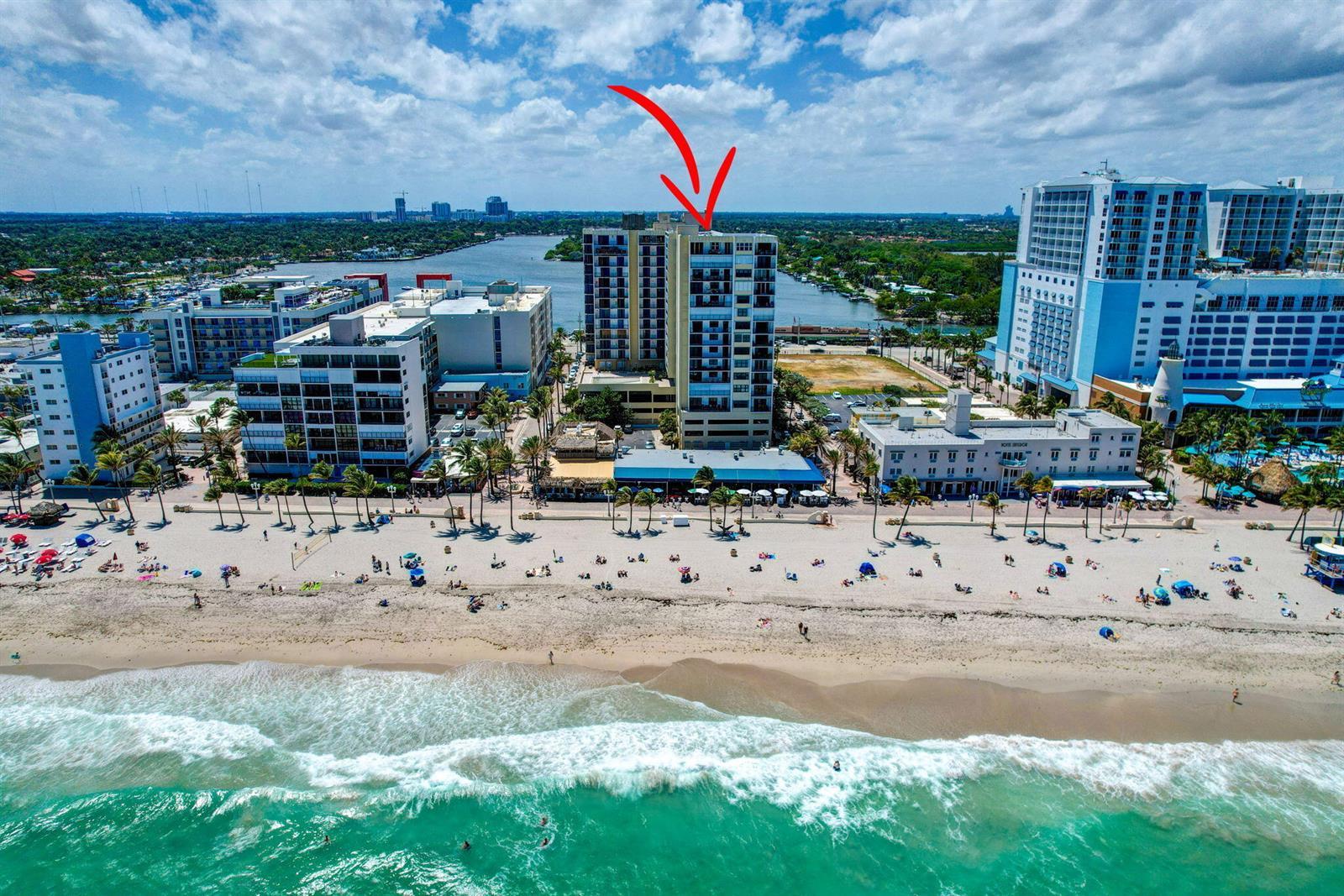 322 Buchanan Street, Hollywood FL 33019