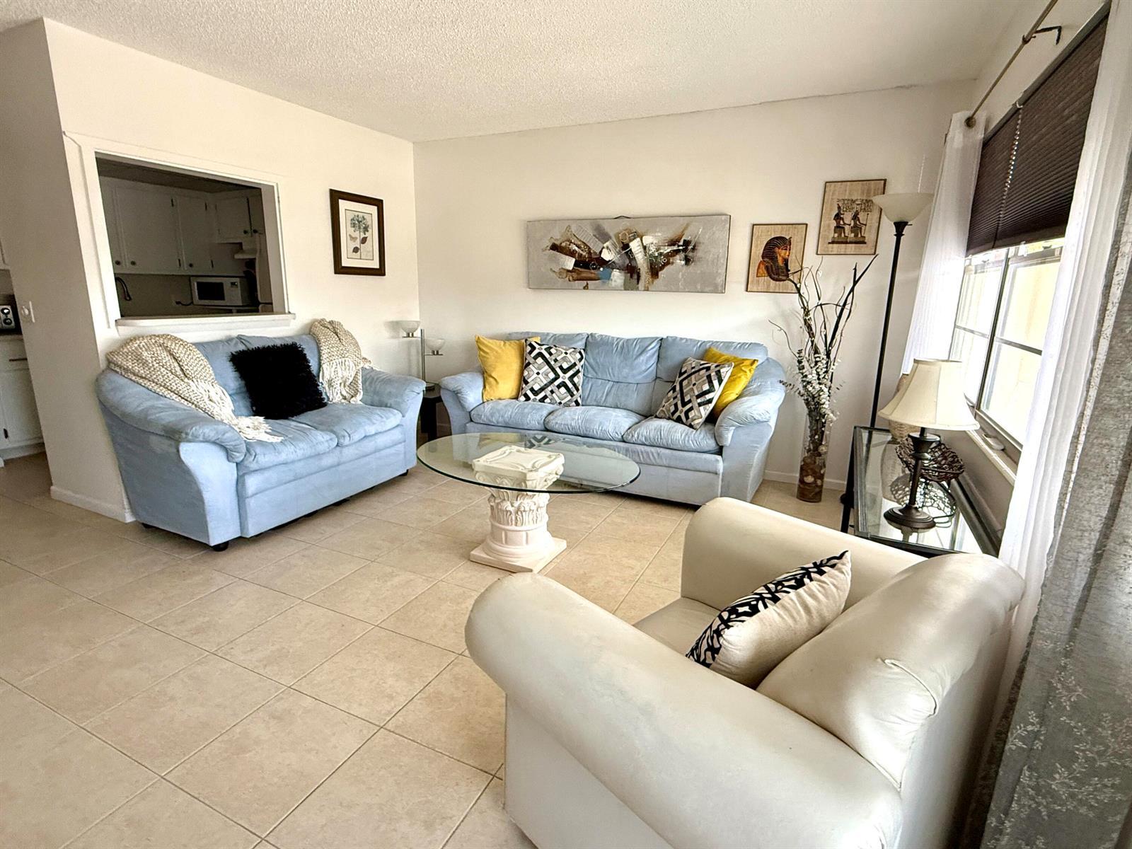96 TILFORD Place E, Deerfield Beach FL 33442 photo 3