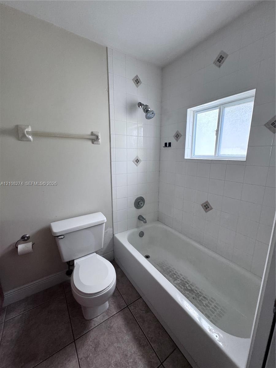 7633 W 29th Ln # 56, Hialeah FL 33018 photo 3
