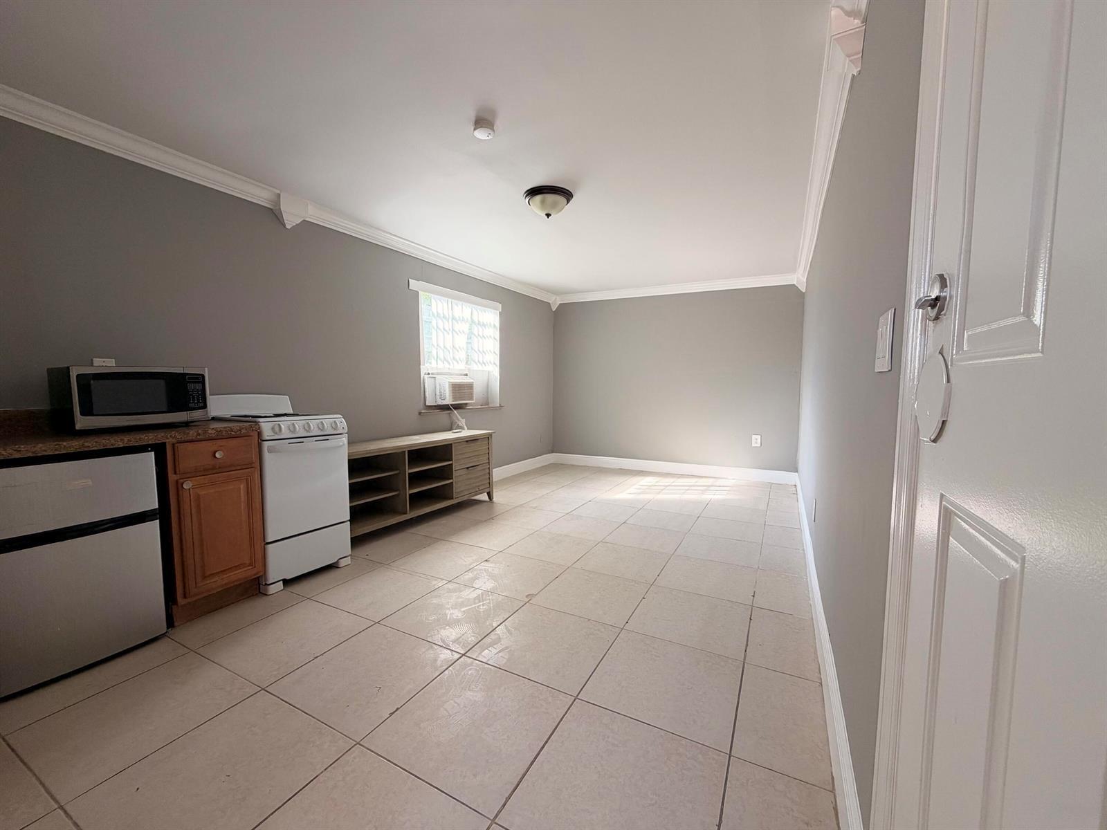 2438 Thomas Street # 1, Hollywood FL 33020 photo 2