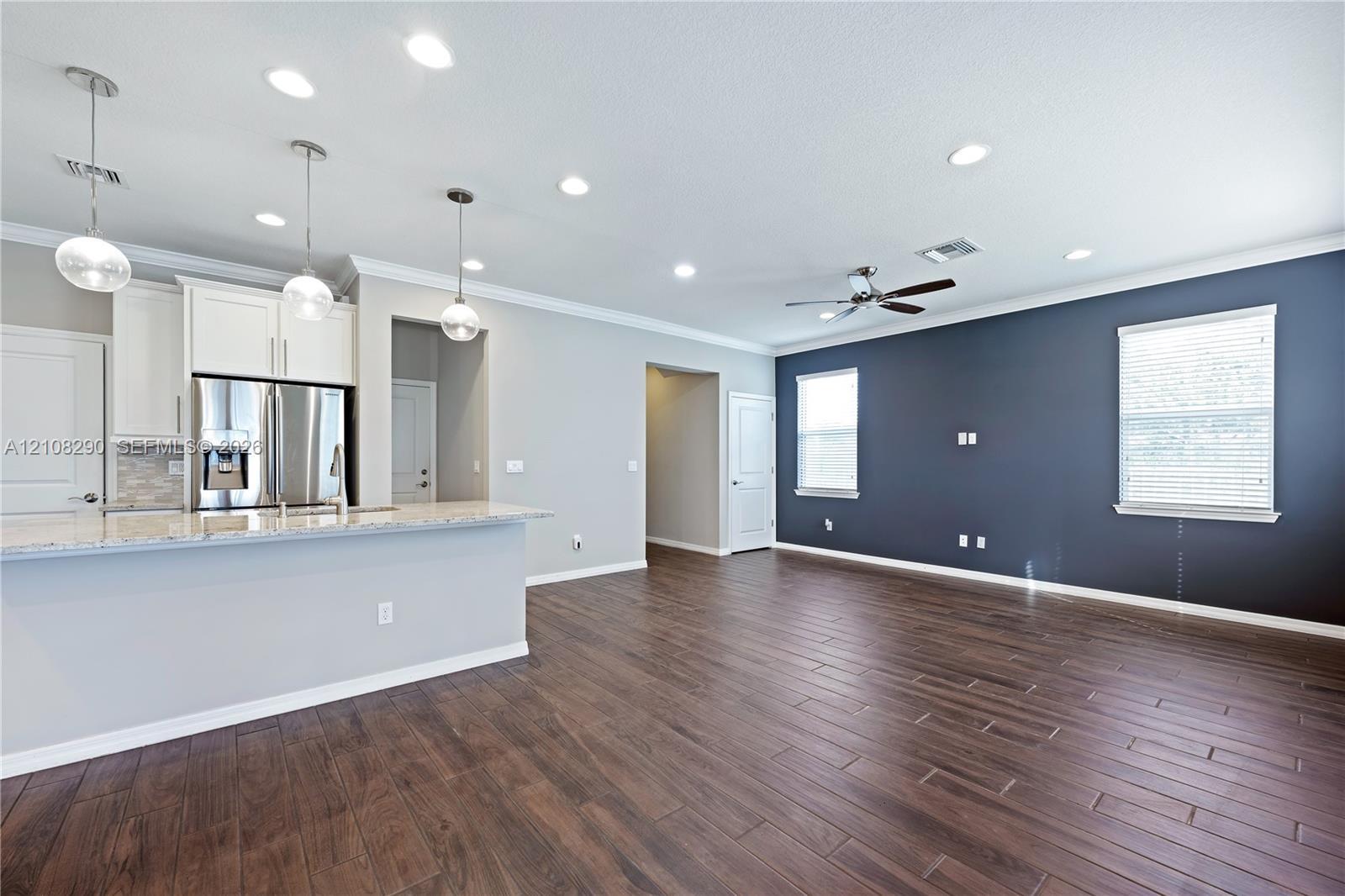 945 Banyan Drive, Hollywood FL 33021 photo 4