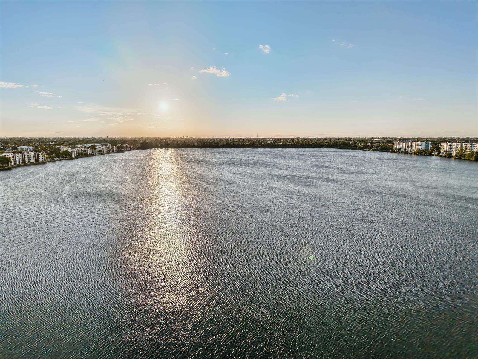 110 Lake Emerald Drive Unit 303, Oakland Park FL 33309