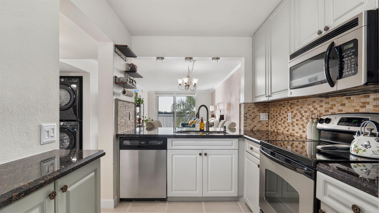 110 Lake Emerald Drive Unit 303, Oakland Park FL 33309 photo 5