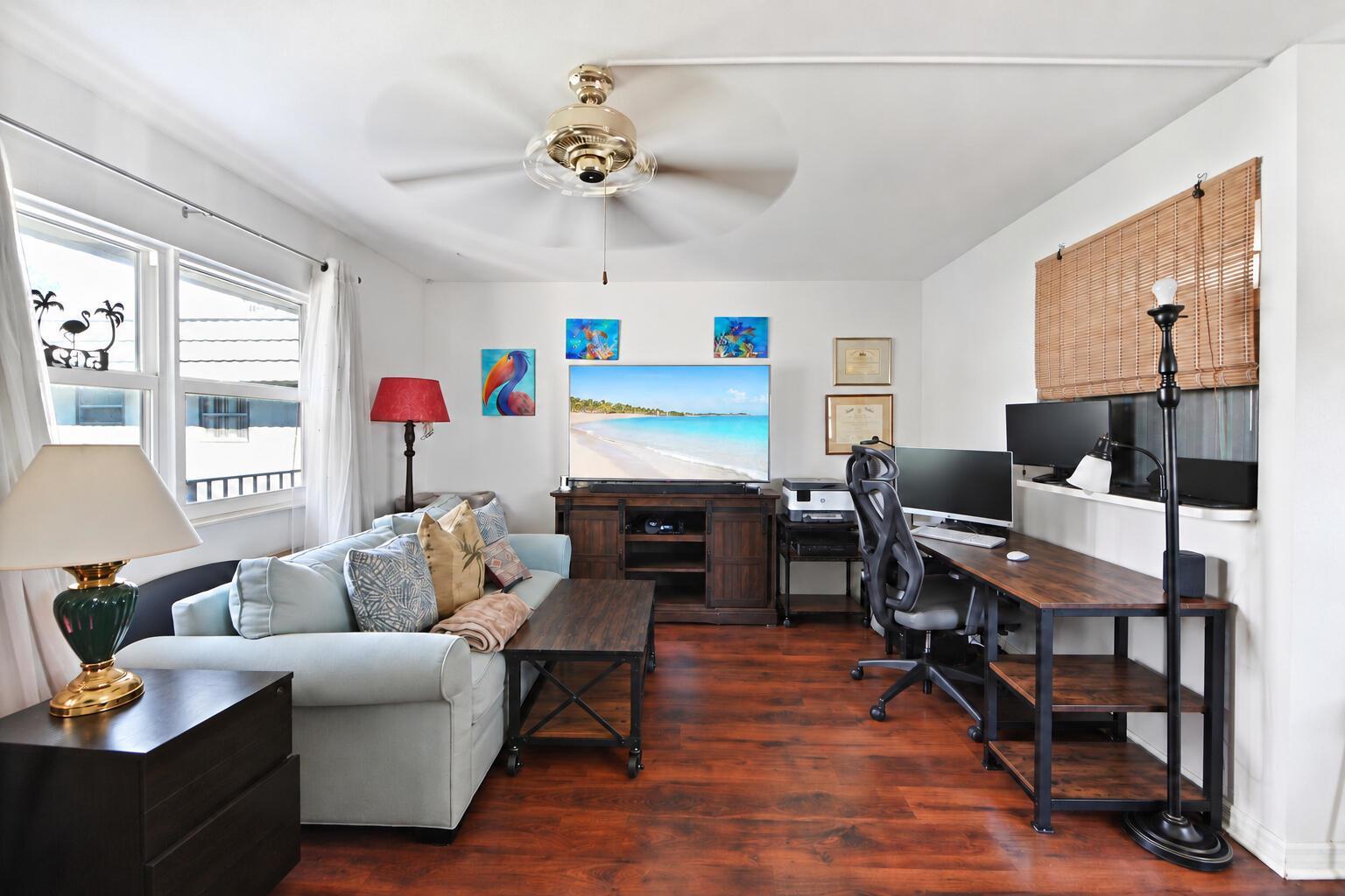 562 Monaco L, Delray Beach FL 33446 photo 3