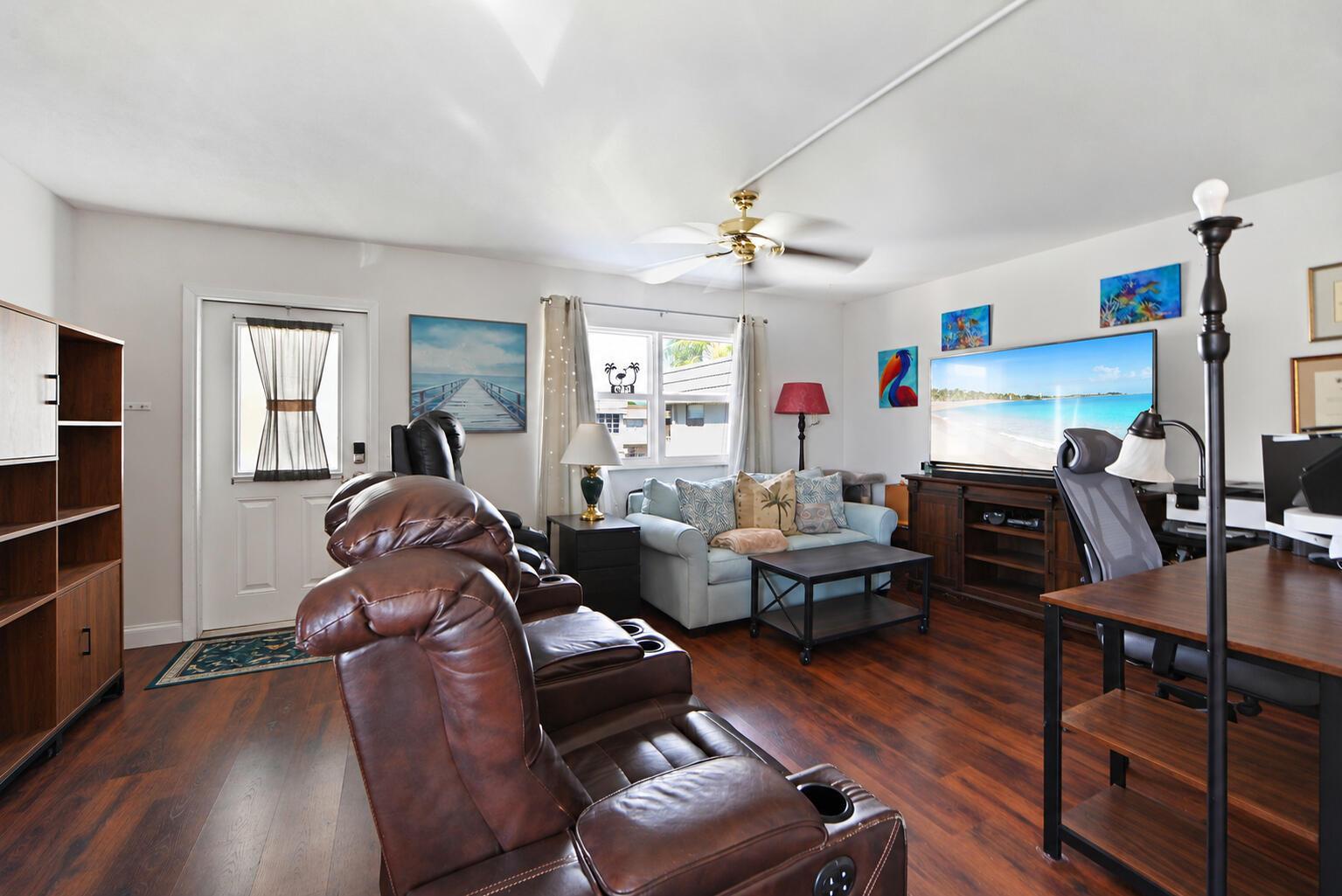 562 Monaco L, Delray Beach FL 33446 photo 4