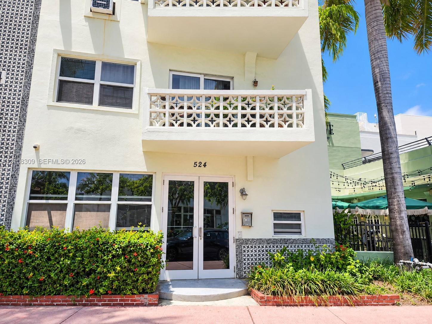 524 Washington Ave # 203, Miami Beach FL 33139 photo 2
