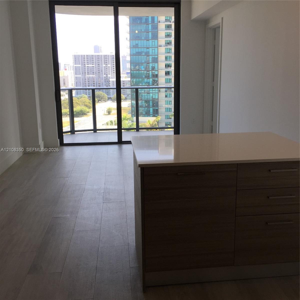 121 NE 34th St # 1403, Miami FL 33137 photo 3