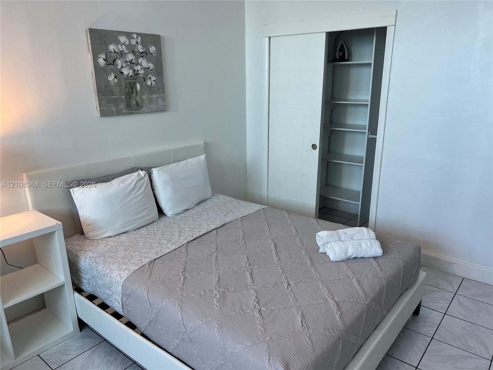 5445 Collins Ave # 424, Miami Beach FL 33140 photo 5