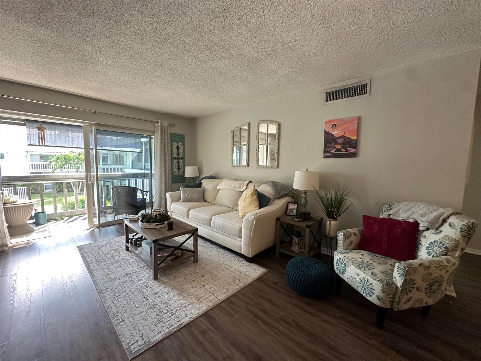 322 N Federal Highway, Deerfield Beach FL 33441 photo 5