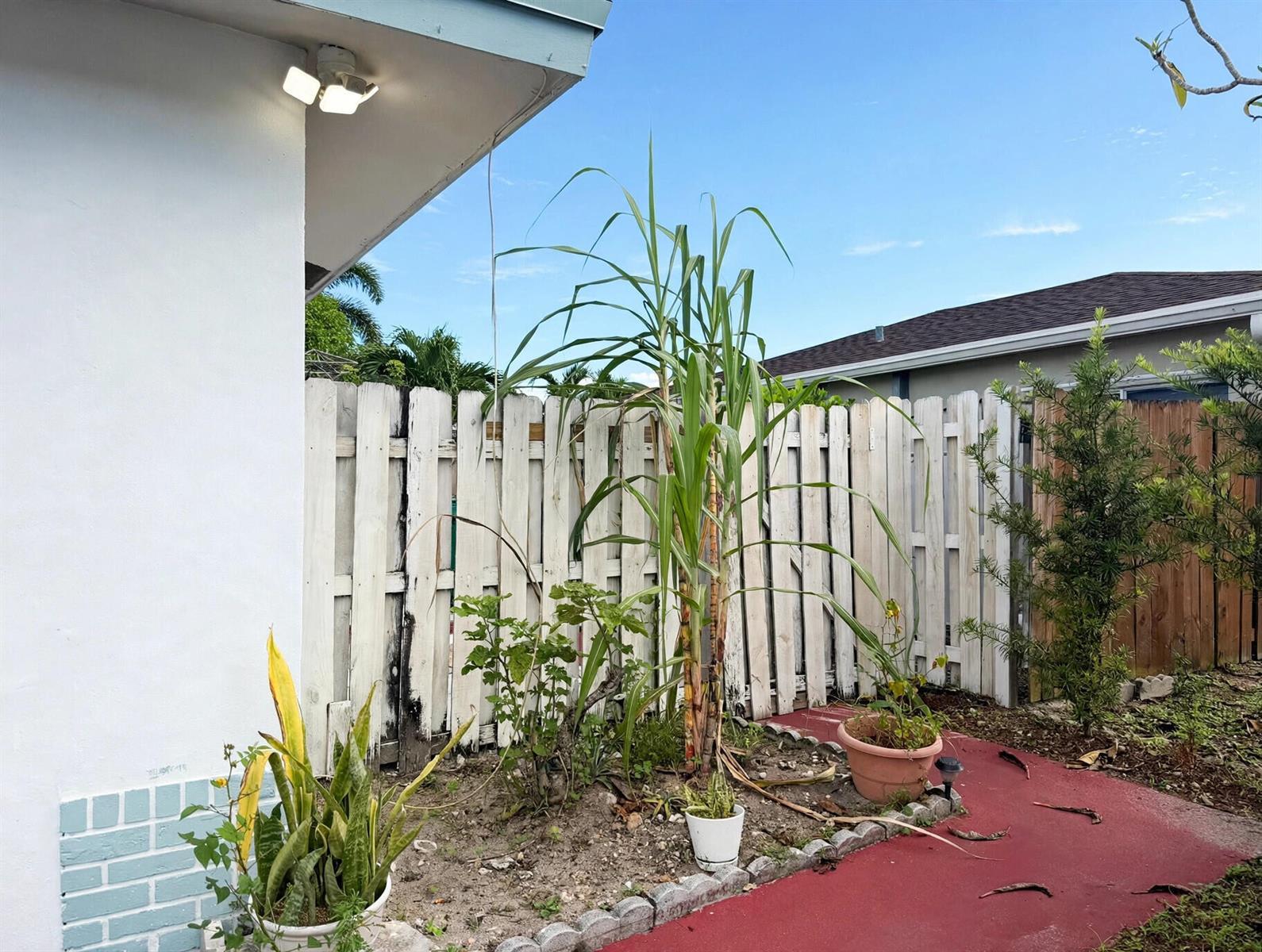6911 NW 82ND Court # 2, Tamarac FL 33321
