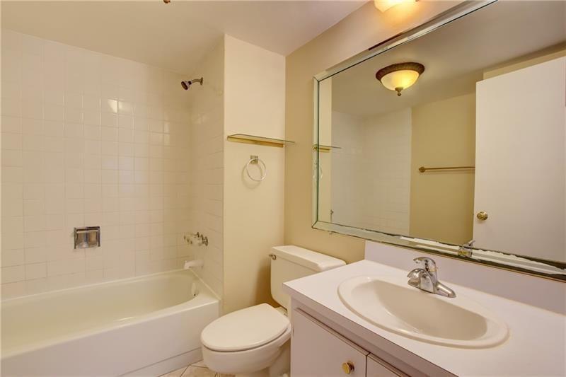 8735 Ramblewood Drive # 212, Coral Springs FL 33071 photo 5