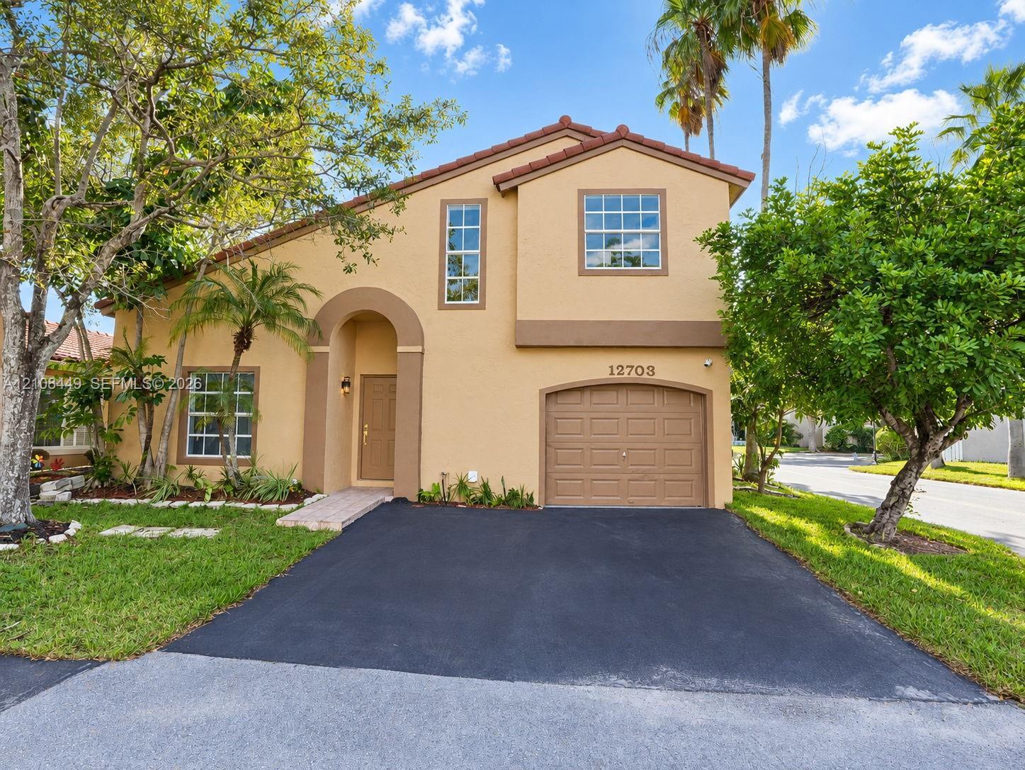 12703 NW 15th St, Sunrise FL 33323