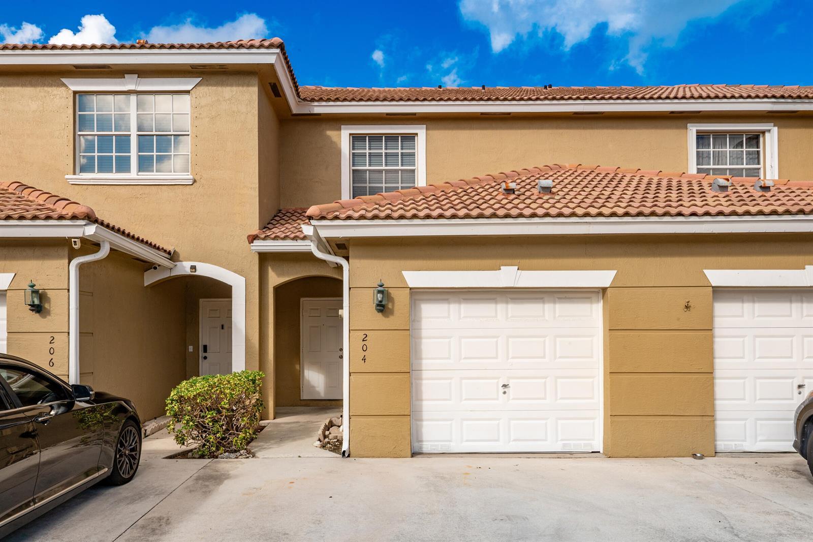 204 SW 120TH Avenue # 204, Pembroke Pines FL 33025 photo 2