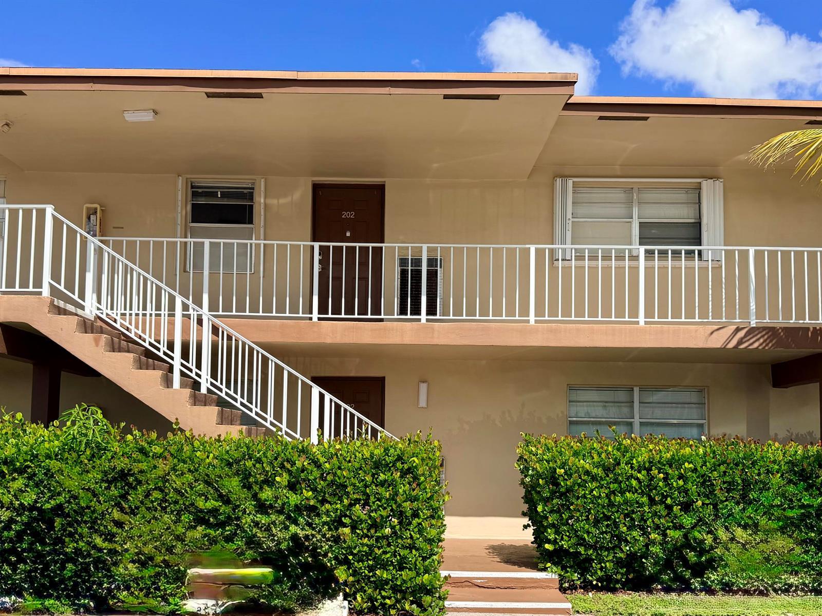 7505 NW 5th Court # 102, Margate FL 33063