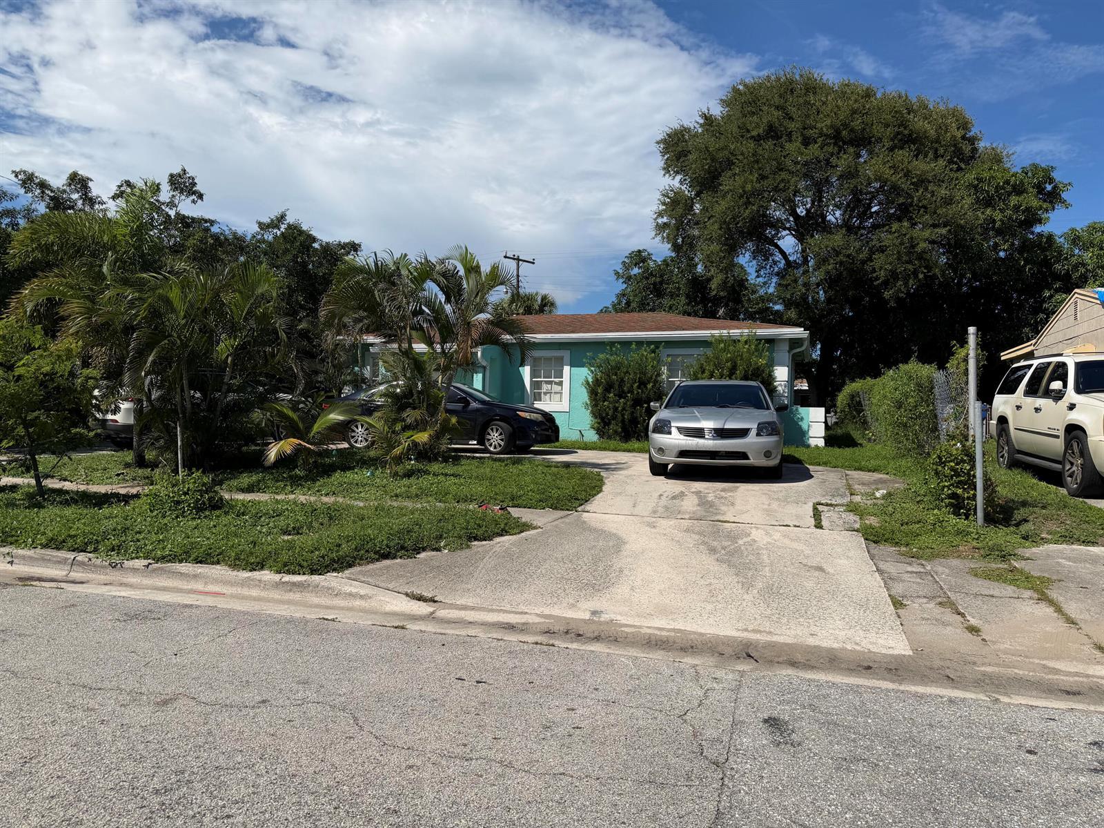 386 W 15TH Street, Riviera Beach FL 33404