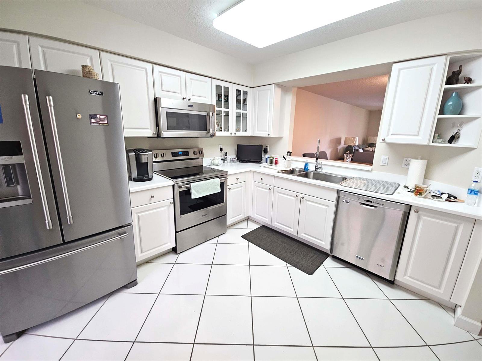 12529 Imperial Isle Drive # 205, Boynton Beach FL 33437 photo 2