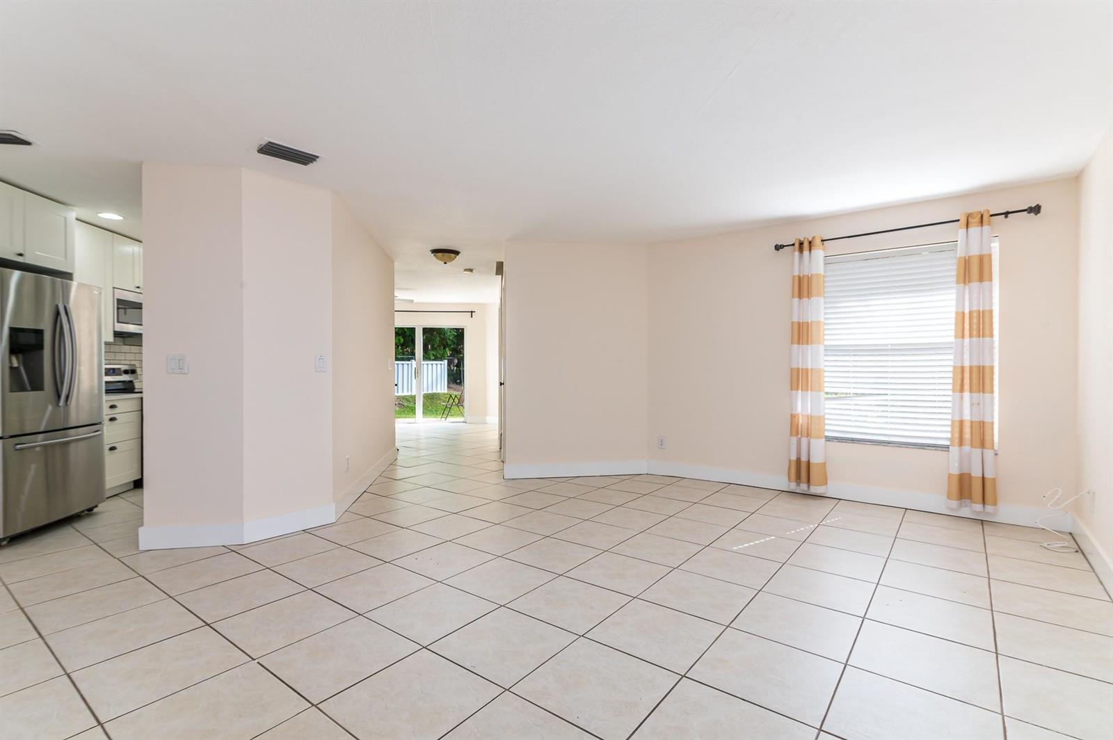 2916 NW 99th Terrace, Sunrise FL 33322 photo 5