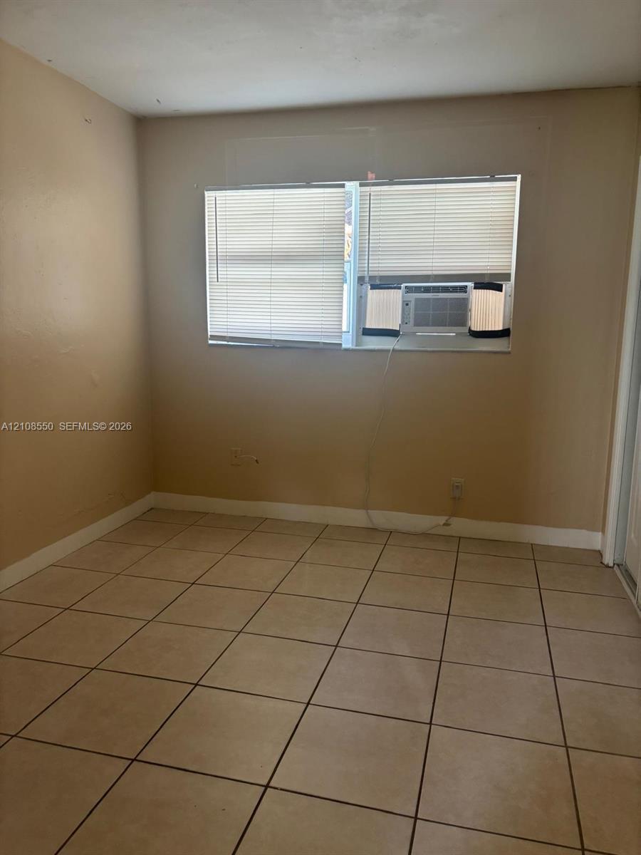 704 SE 21st St # 2, Fort Lauderdale FL 33316 photo 5