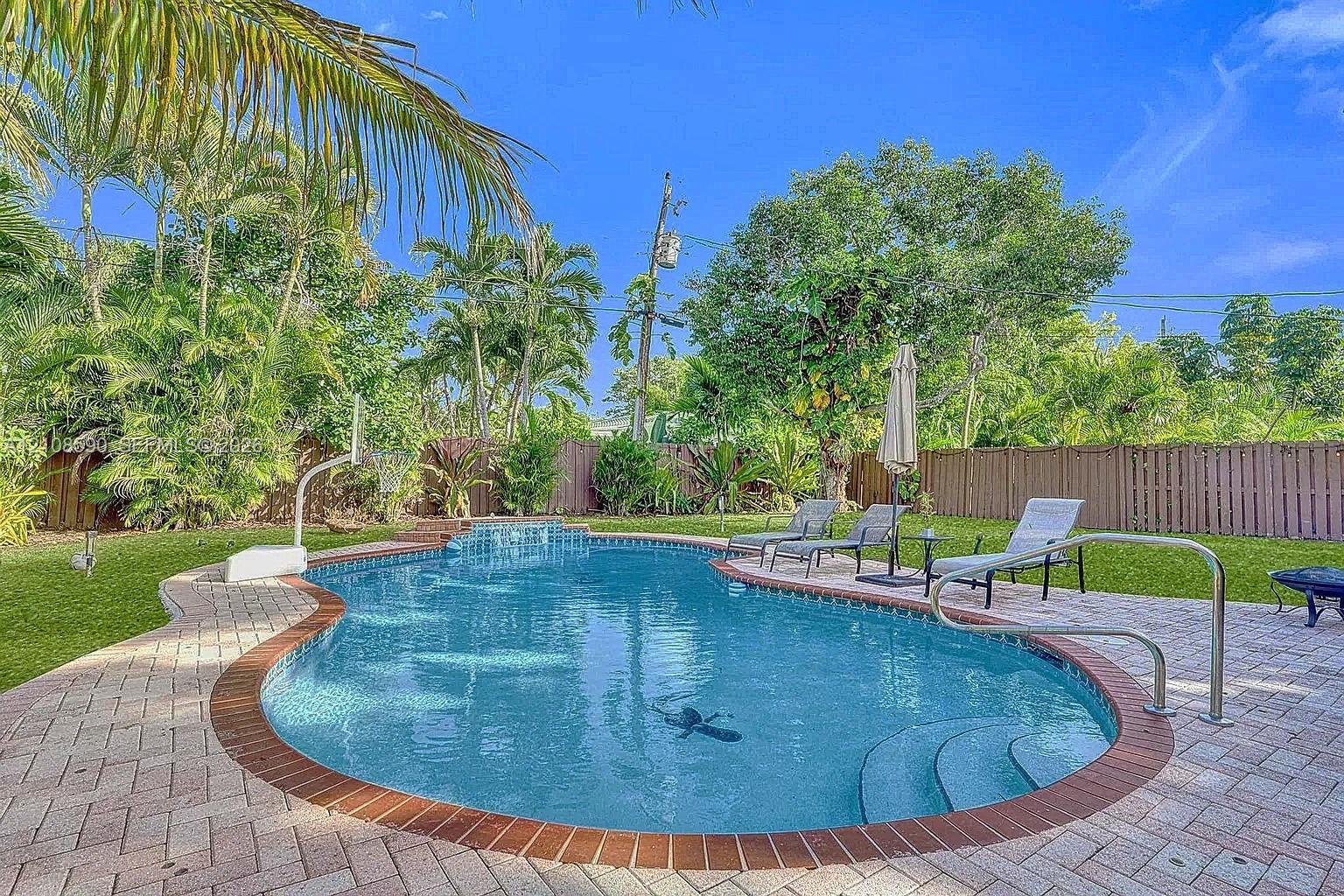 1728 NE 17th Ter, Fort Lauderdale FL 33305 photo 2