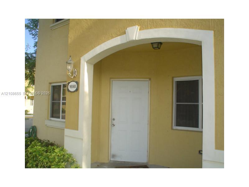 1698 SE 30th St # 1698, Homestead FL 33035 photo 3