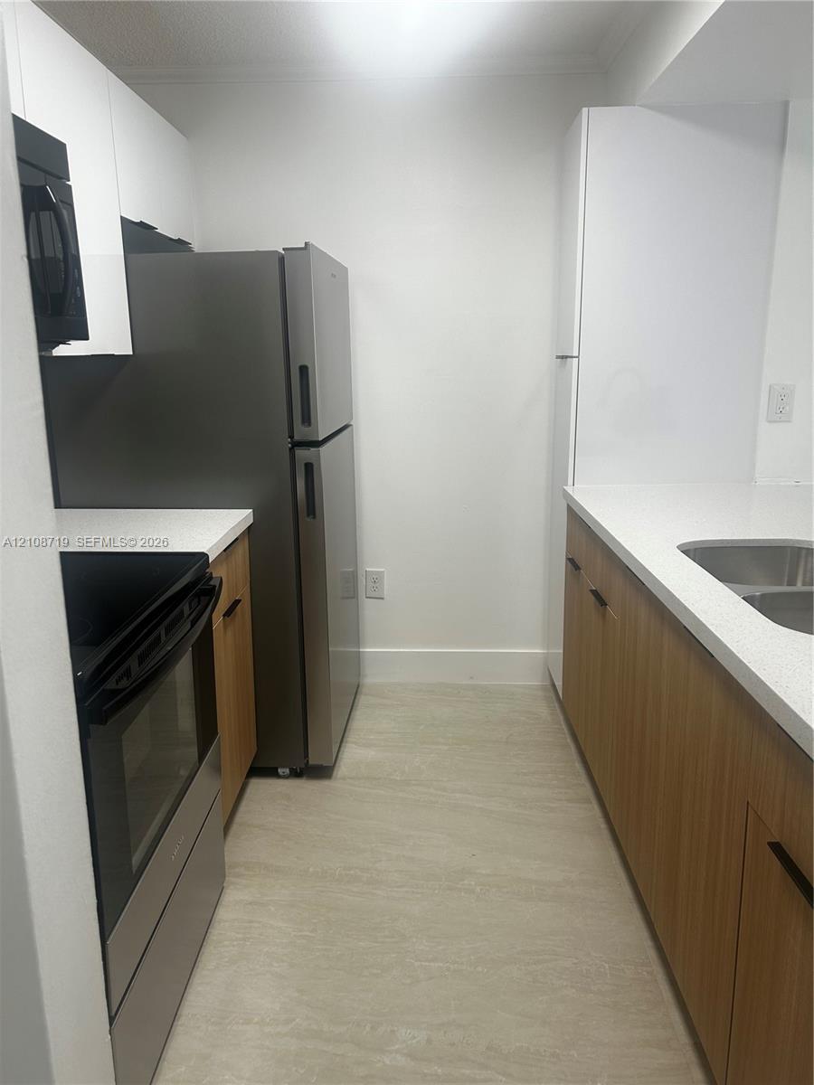 7035 NW 186th St # D309, Hialeah FL 33015 photo 3