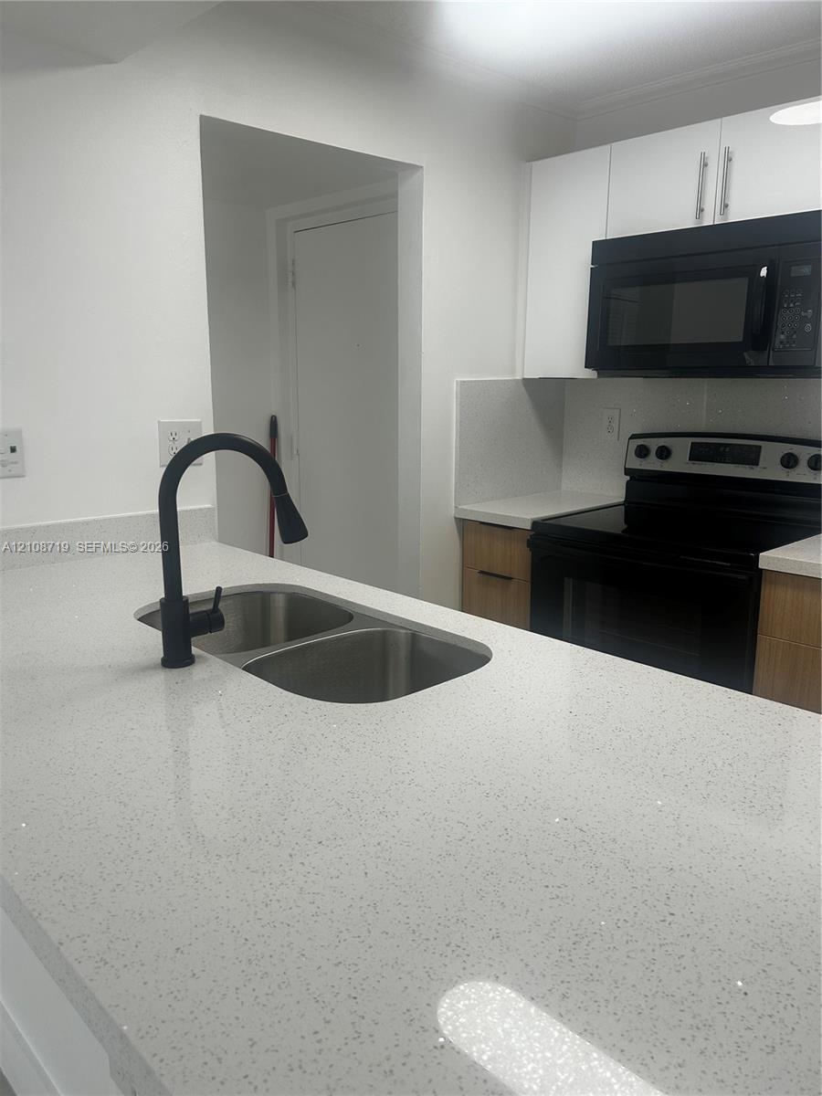 7035 NW 186th St # D309, Hialeah FL 33015 photo 4