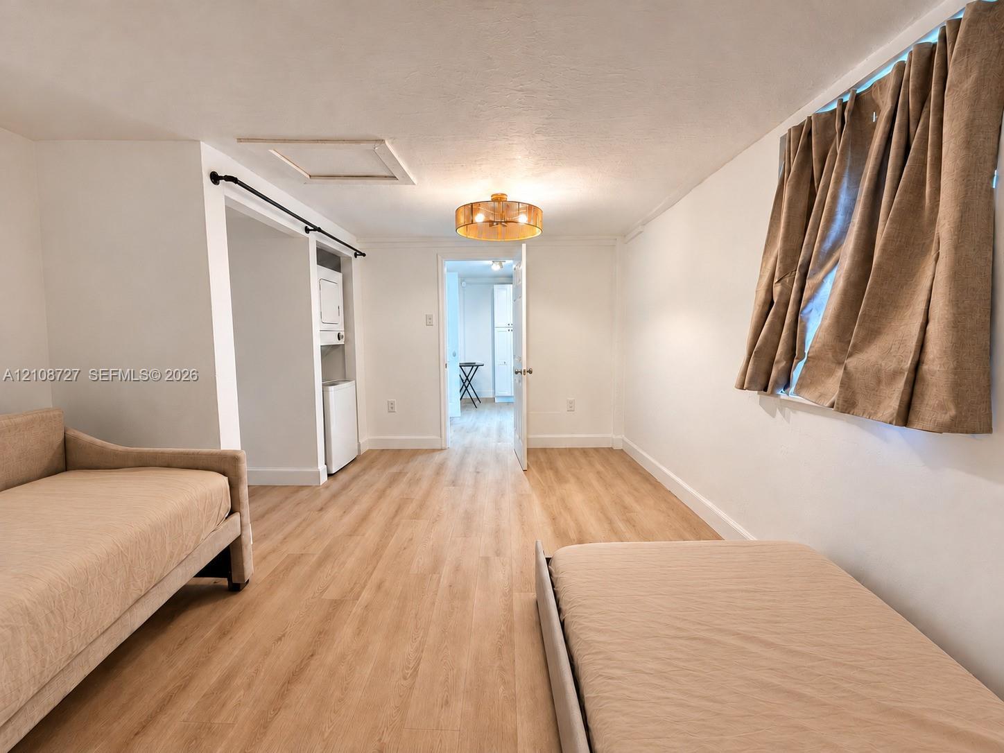 6561 SW 32nd St, Miami FL 33155 photo 2