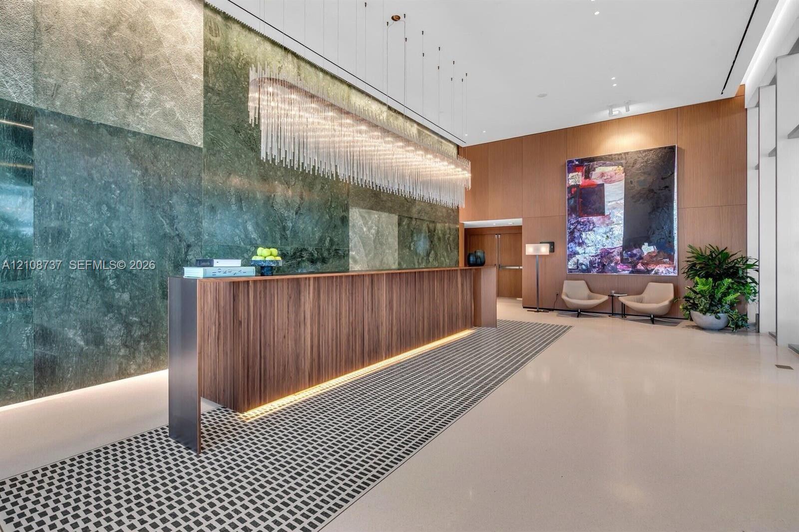 1400 biscayne blvd # 3503, Miami FL 33132
