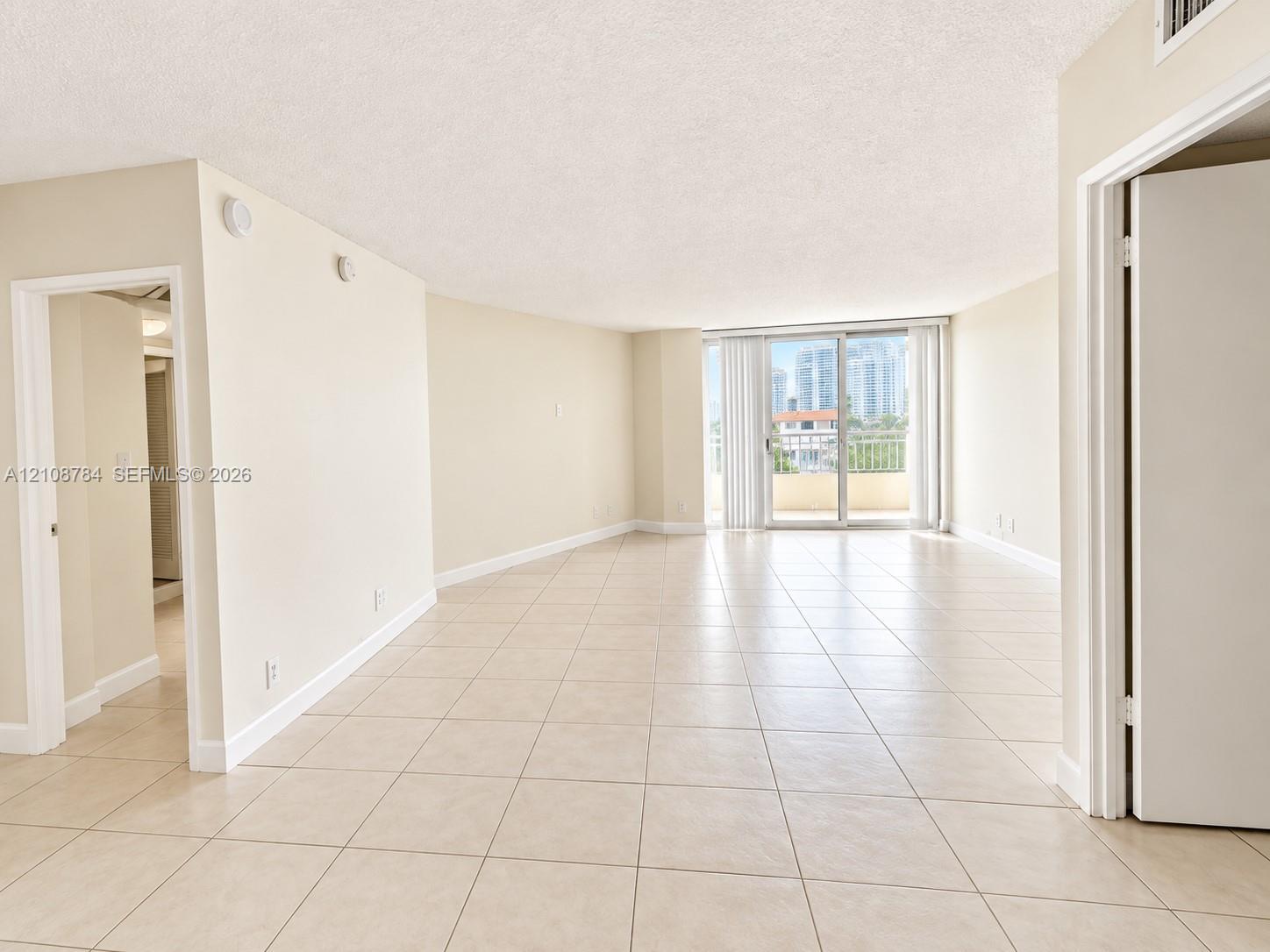 3180 S Ocean Dr # 520, Hallandale Beach FL 33009 photo 5