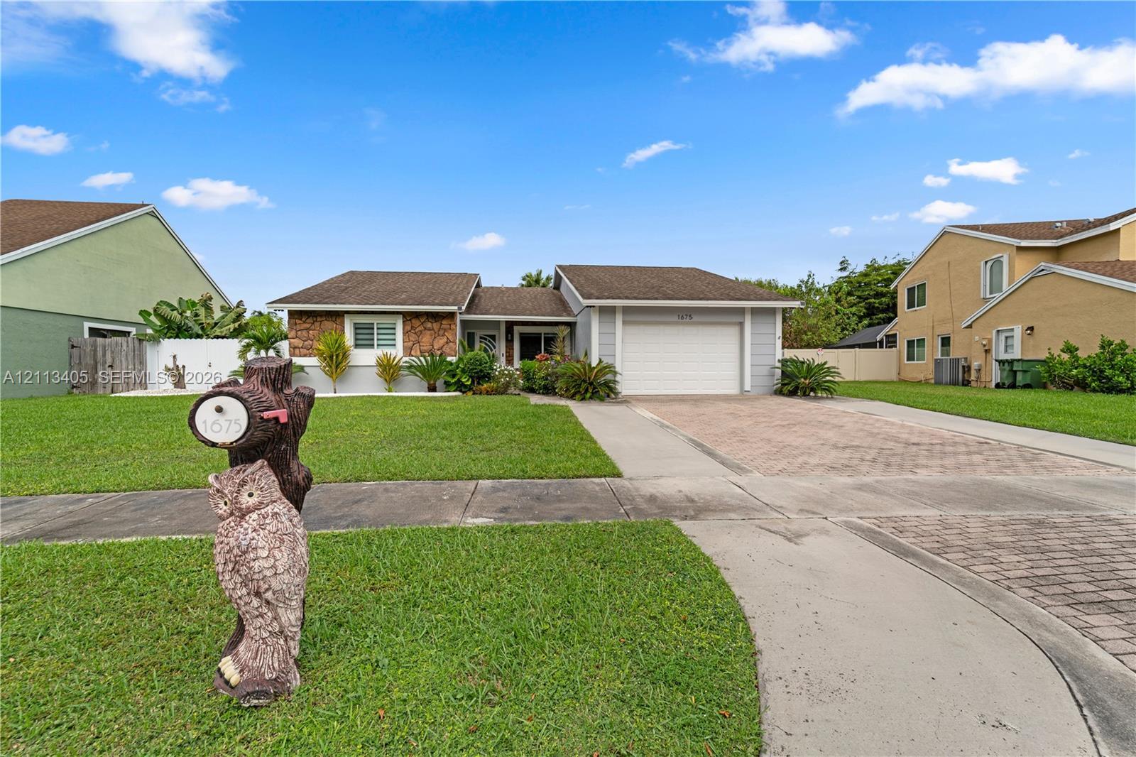 Property at 1675 S Goldeneye Ln, Homestead FL 33035