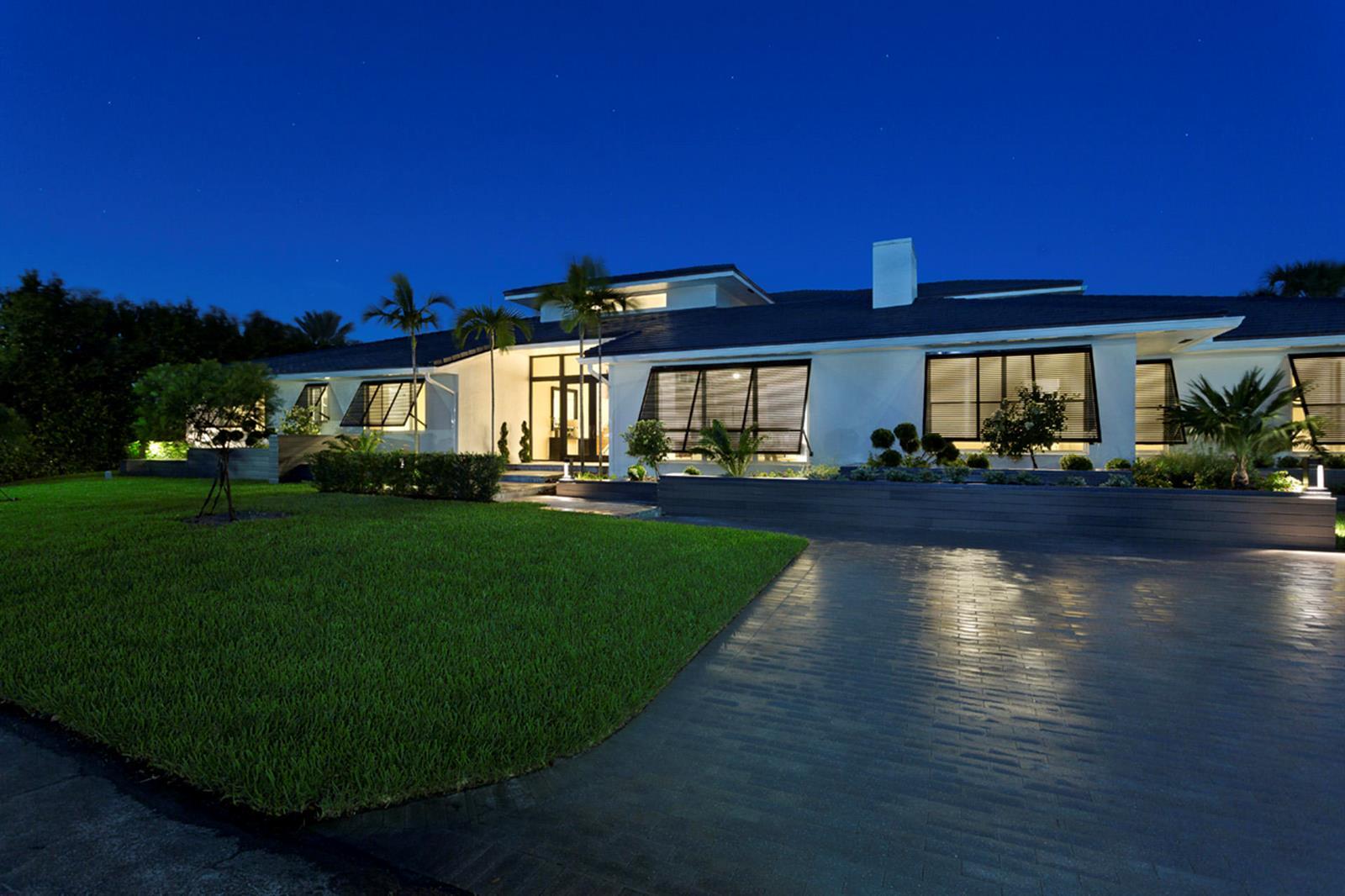 5099 Egret Point Cir, Boca Raton FL 33431