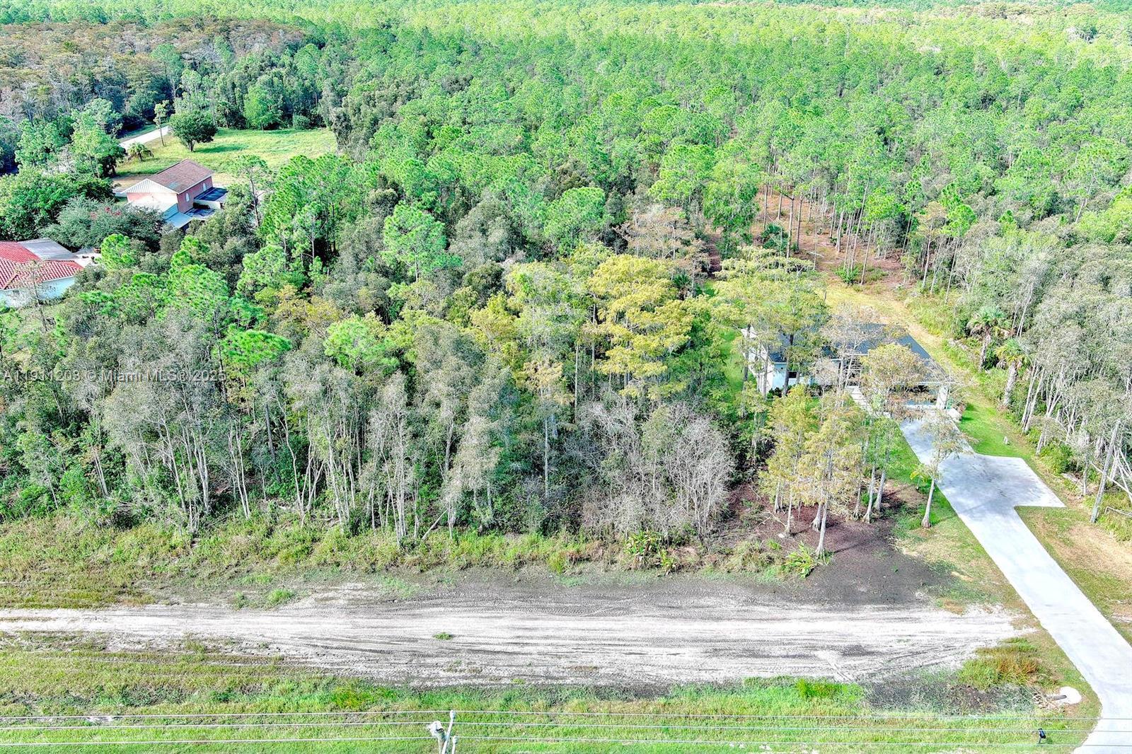 Unknown, Naples, FL 34120