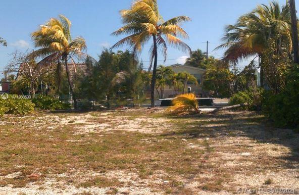 1603 Bayview Dr, OTHER FL Key FL 33042