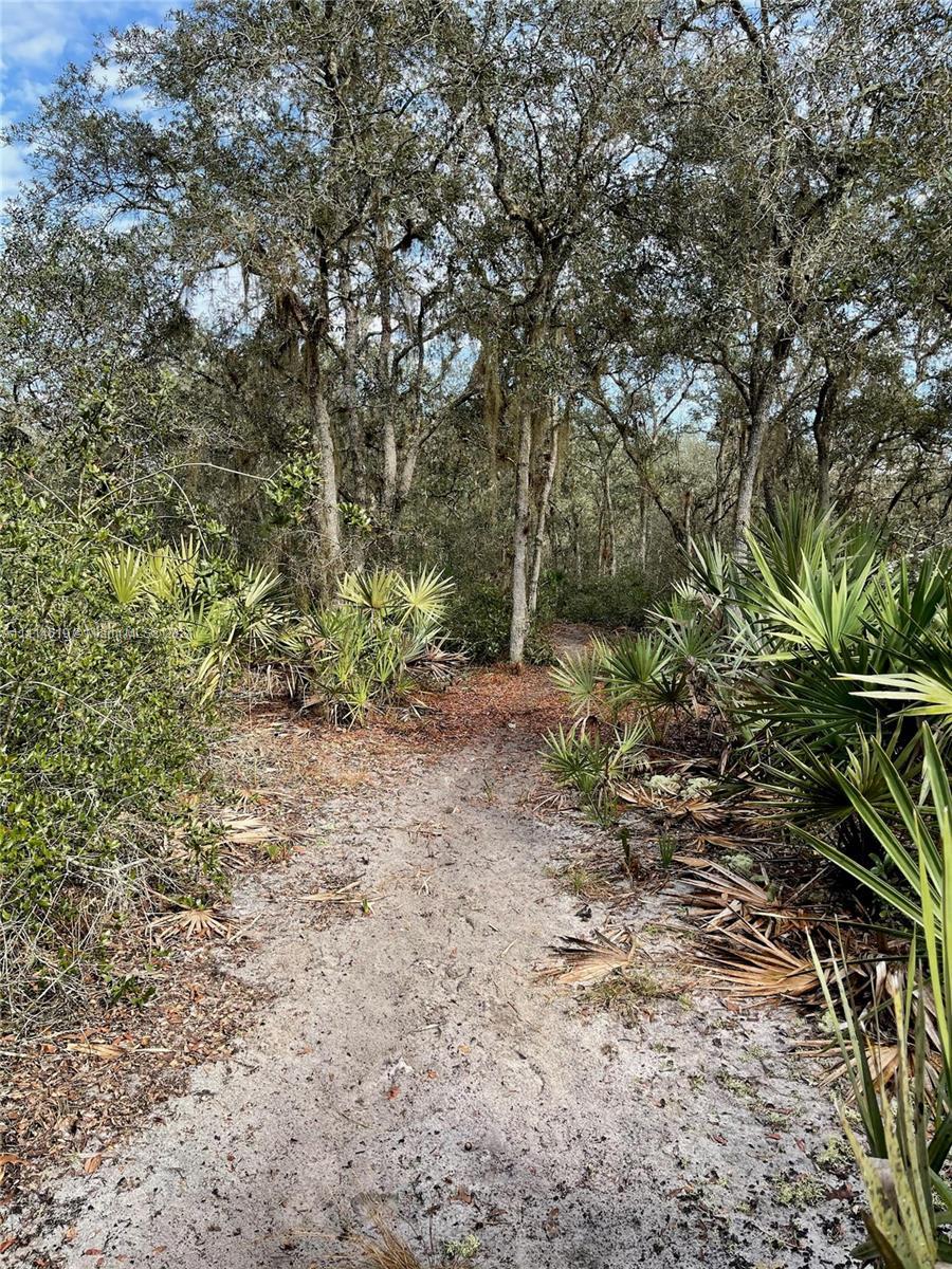 1638 R E Byrd Rd, Other City - In The State Of Florida FL 33843