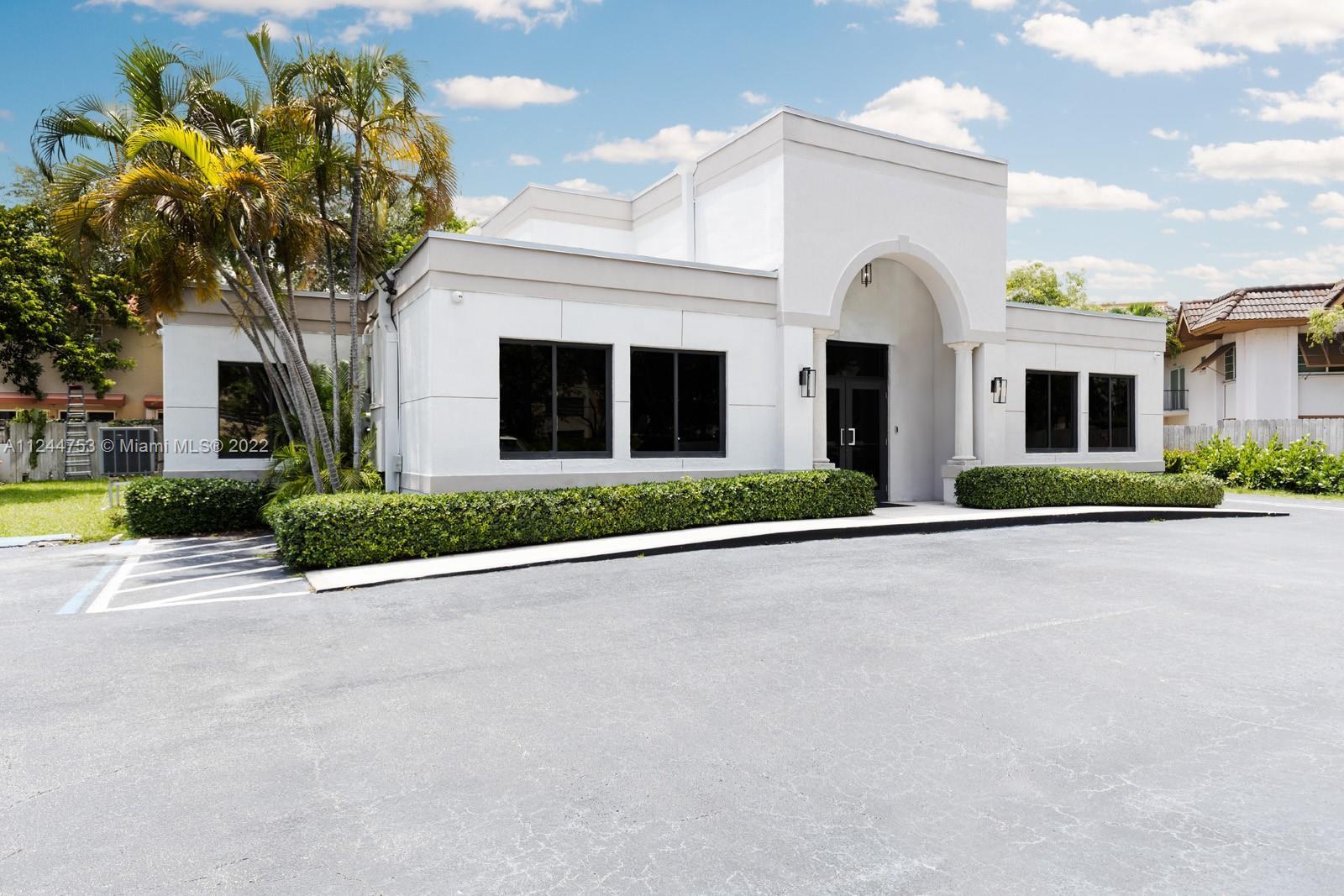 9410 SW 77th Ave, Miami FL 33156