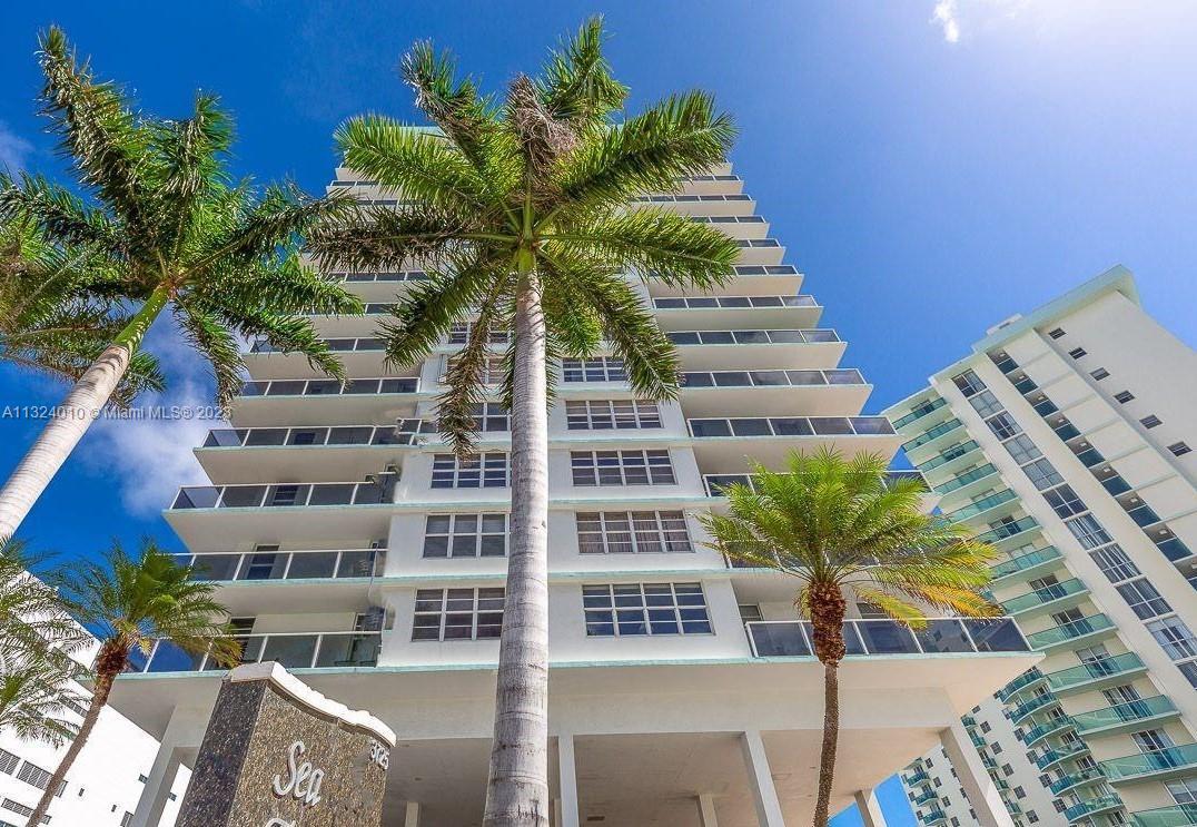 Hollywood, FL
