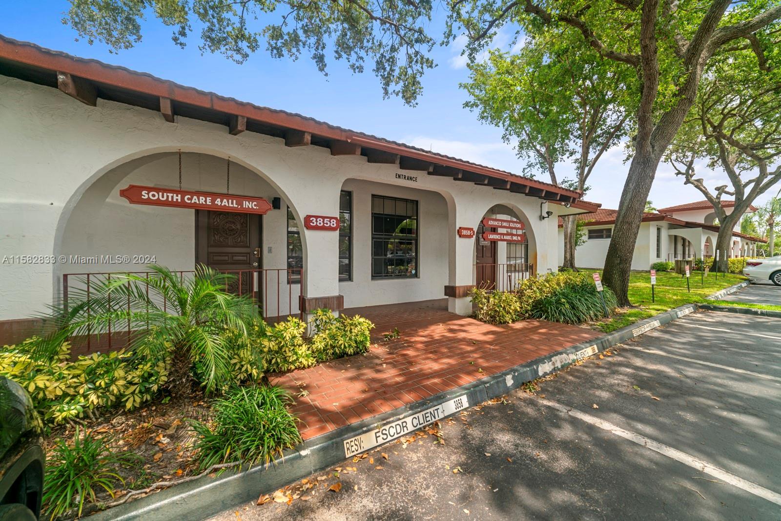 3858 Sheridan St, Hollywood FL 33021
