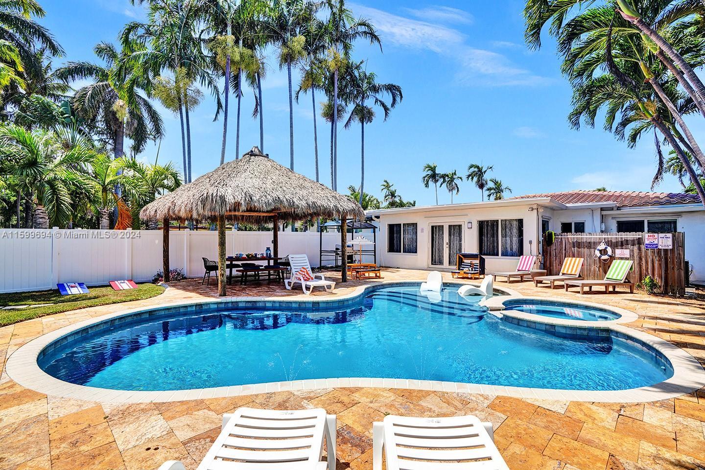 1206 Lincoln St, Hollywood FL 33019