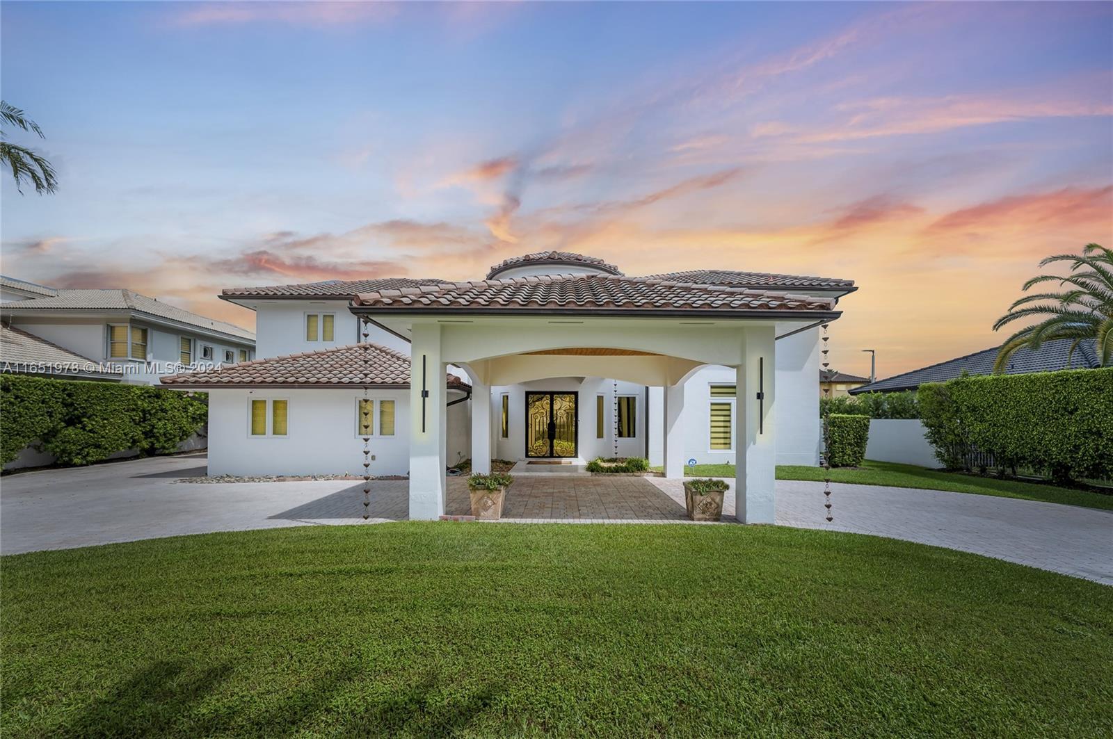 11255 SW 29th St, Miami FL 33165