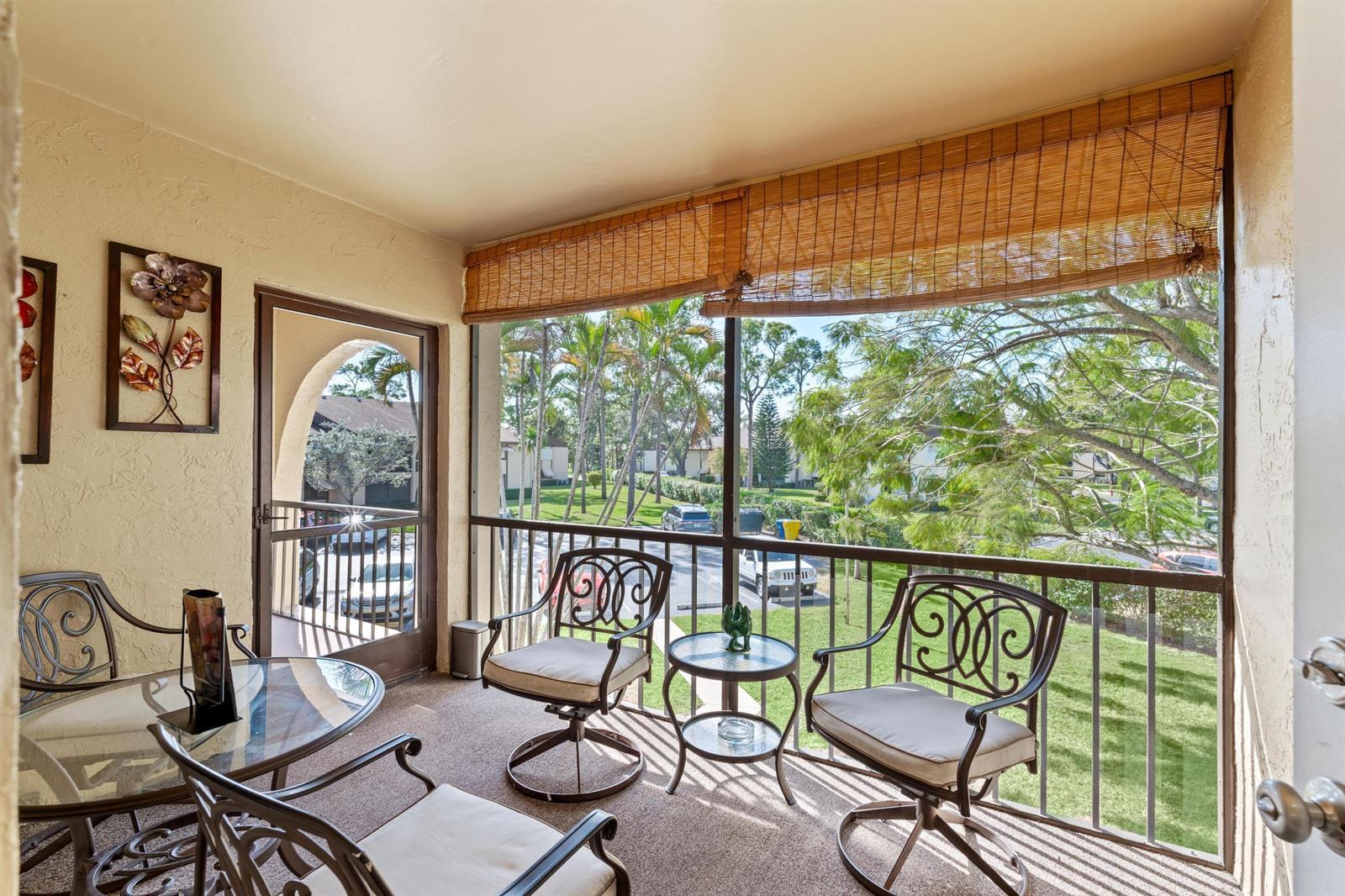 230 Pine Hov Circle # 2, FL 33463