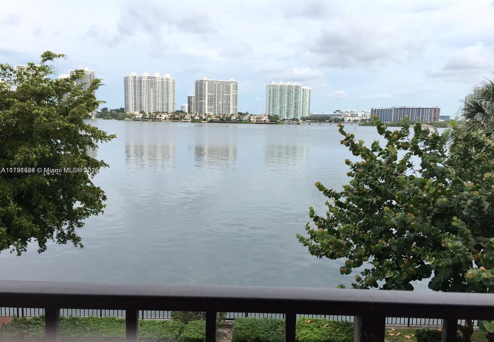 17878 N Bay Rd # 201, Sunny Isles Beach FL 33160