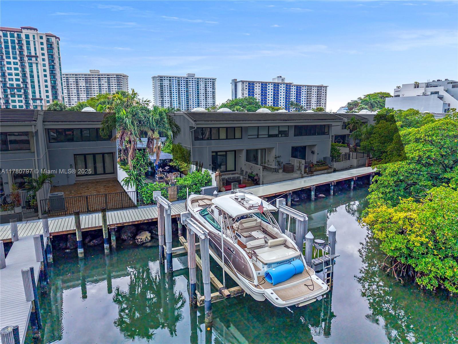 311 Poinciana Dr # 801, Sunny Isles Beach FL 33160