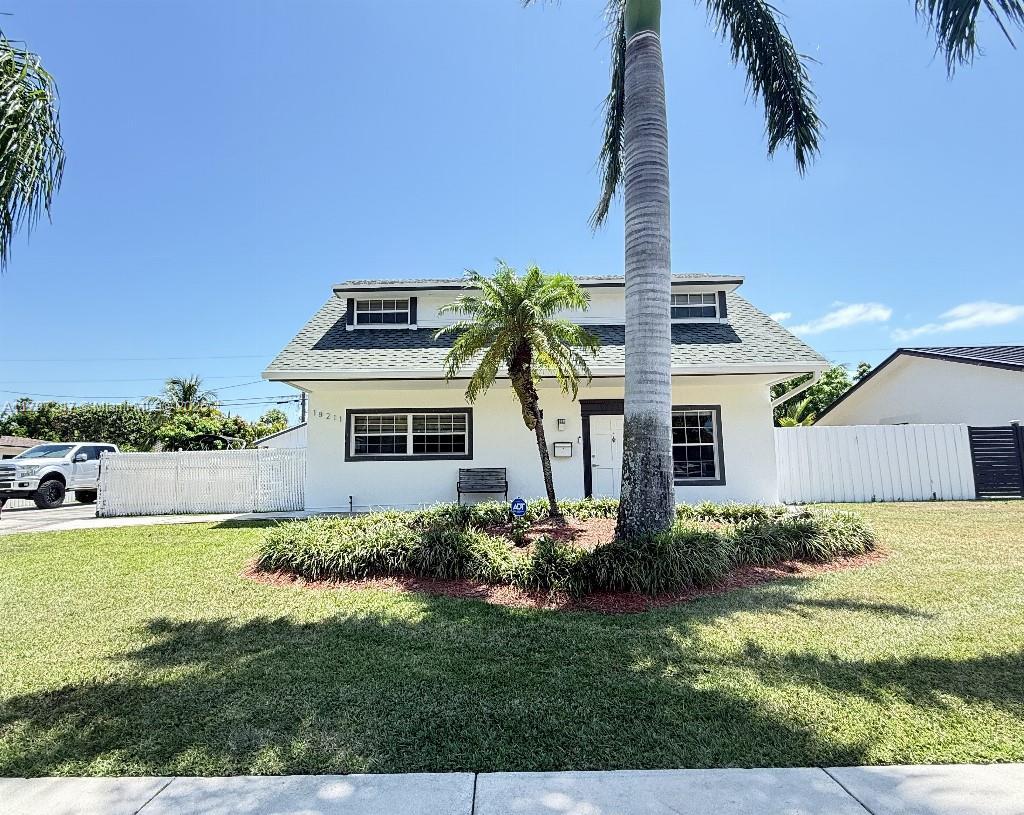 18211 SW 95th Ct, Palmetto Bay FL 33157