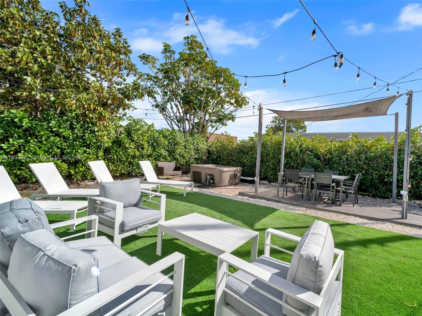 421 W Pembroke Rd # 0, Hallandale Beach FL 33009
