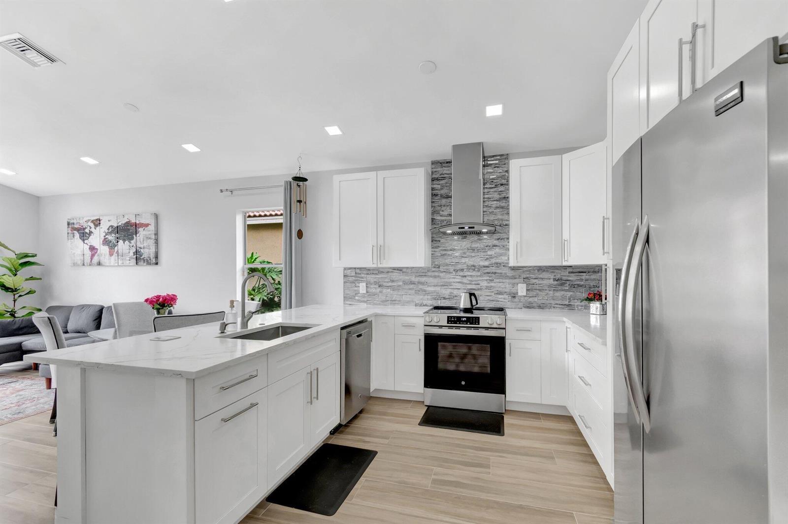 9640 Cherry Blossom Court, Boynton Beach FL 33437