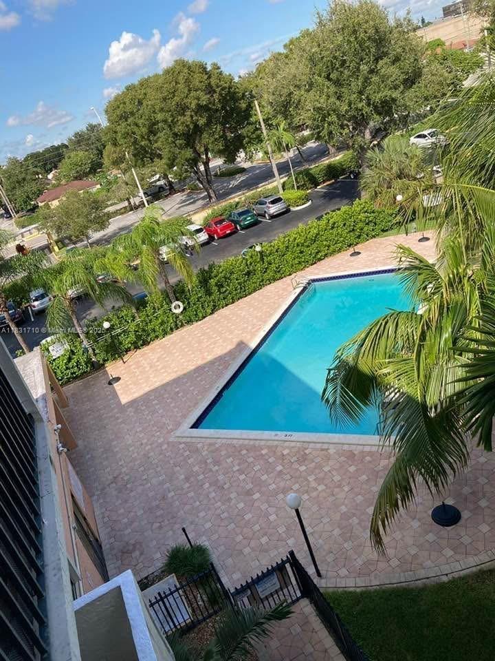2160 SW 16th Ave # 421, Miami FL 33145